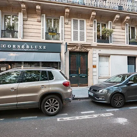 Quartier Champ De Mars Free Netflix Apartamento París